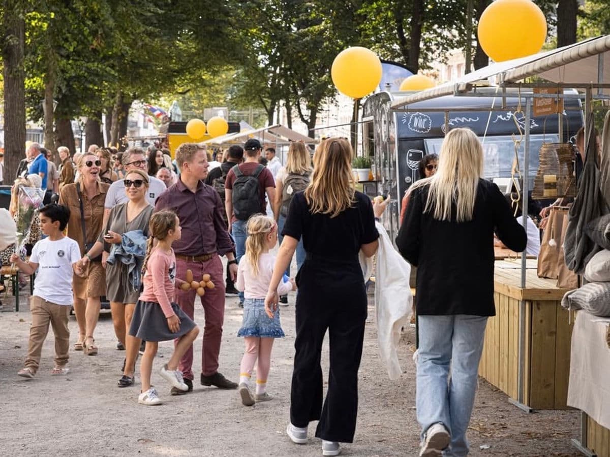 Den Haag, Prinsjesmarkt — Le Marie Marché Den Haag
